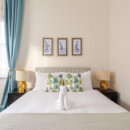 Stylish Flat In Central Location With Free Parking Swindon Zewnętrze zdjęcie